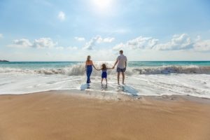 Beach Family Fun Leisure Ocean Relaxation Sand